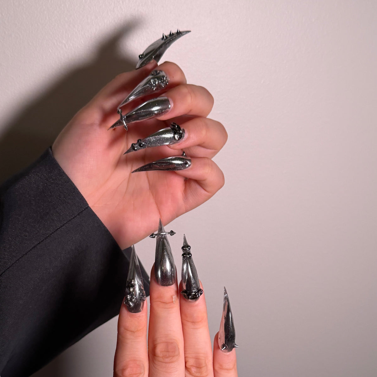Chrome Thorn