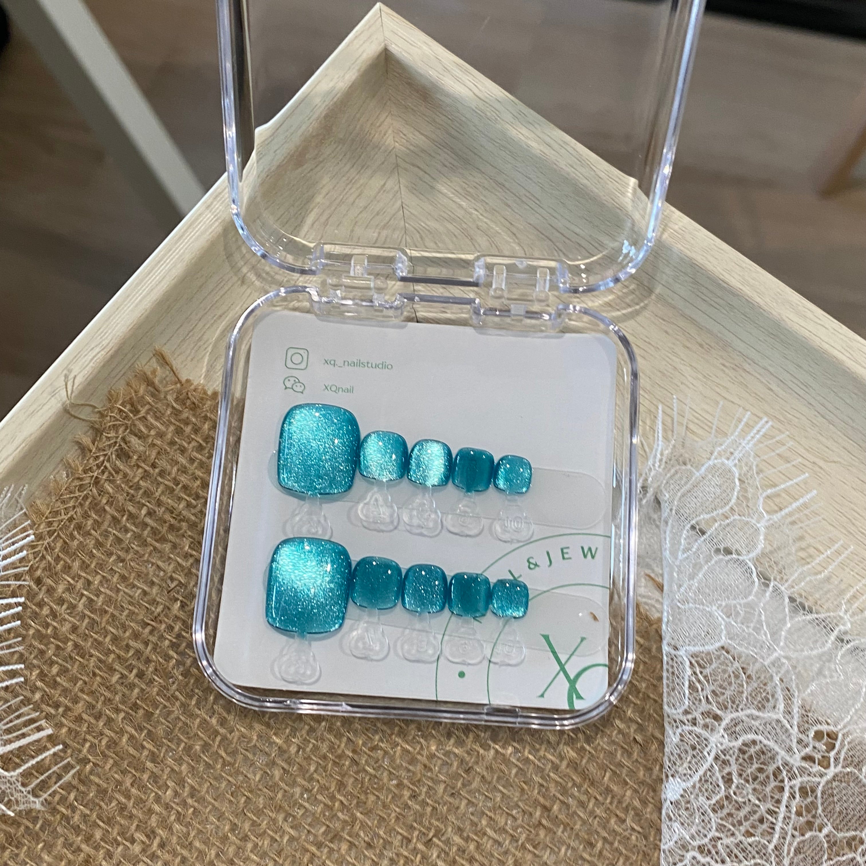 Toes Nails Blue Diamond