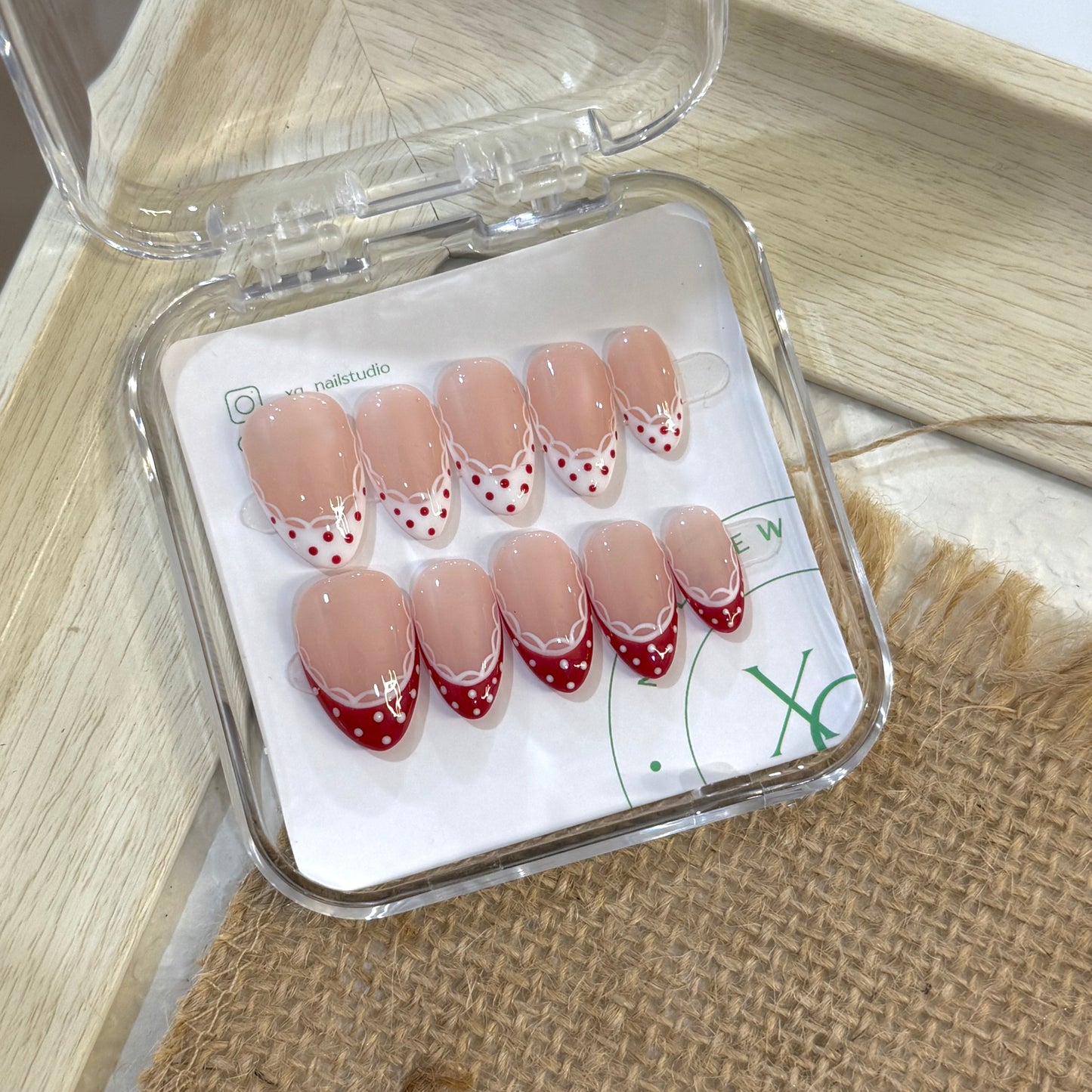 Red Lace French