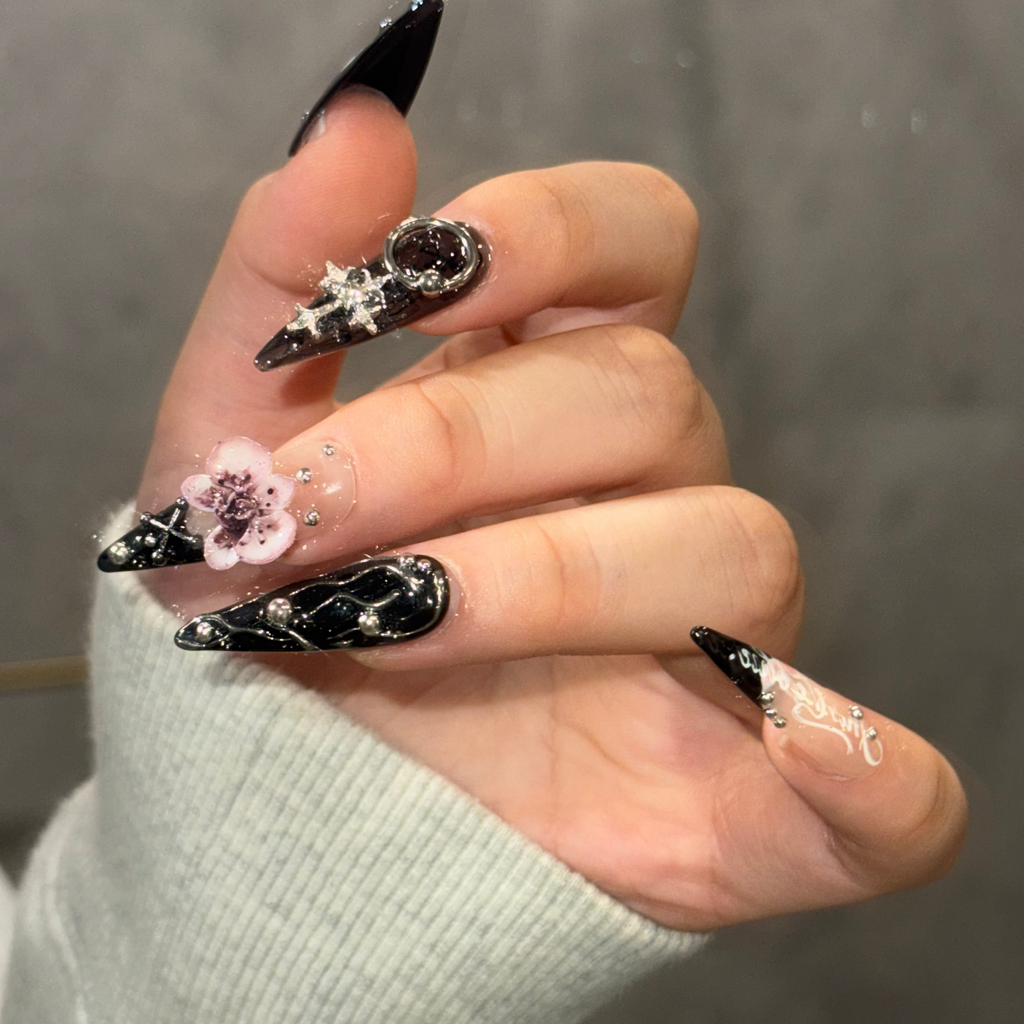 Noir Angel